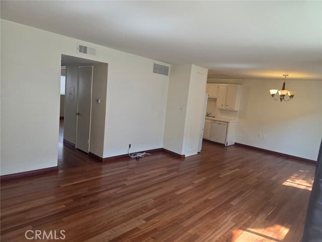 Photo - 18601 Collins St Unit D7