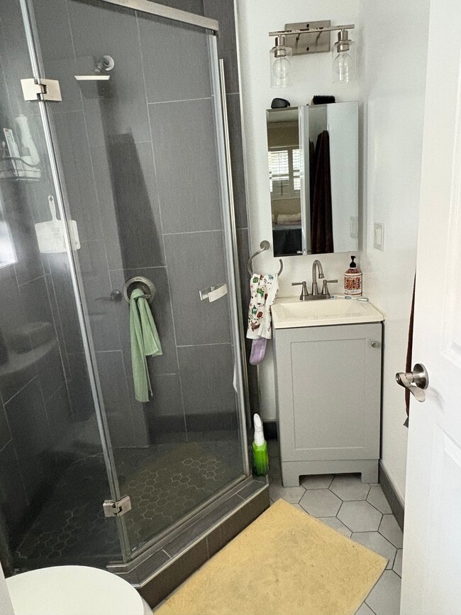 Photo - 2405 Perkins Ln