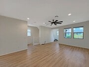 Photo - Beautiful 4B/3BA Vista Home w/ Pool & Mode...