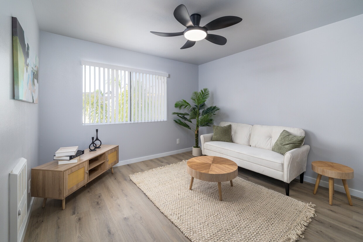 3D Tour - Salt & Vine Oceanside Apartments