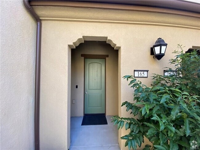 Building Photo - 165 Carlow Rental