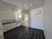 Photo - 250 Juniper St Apartment Unit B
