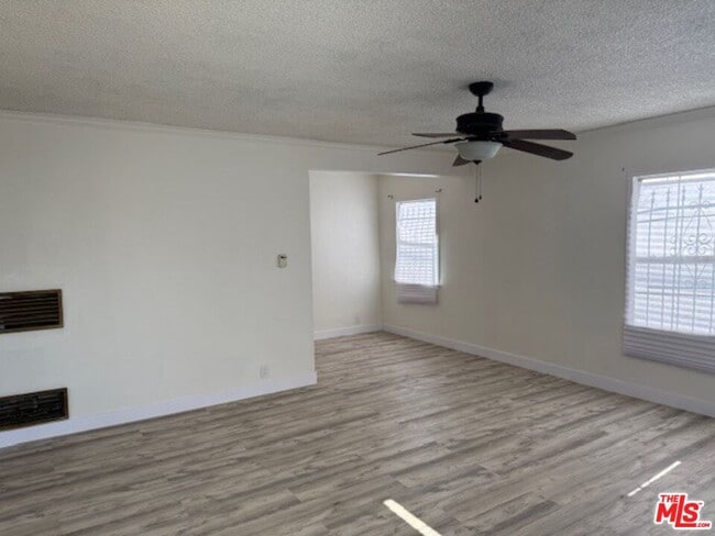 Photo - 3726 W 112th St