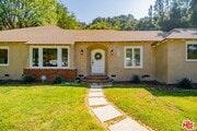 Photo - 2760 E Glenoaks Blvd House