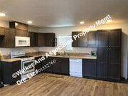 Photo - 311 Superior St