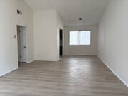 Photo - 550 E Providencia Ave Unit C