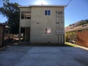 Top Floor - 1227 W 37th Dr House
