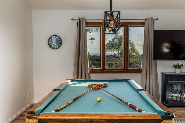 Photo - 3831 Margaret Way Unit SI ID1255606P