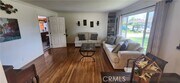 Photo - 1429 W Beverly Dr House