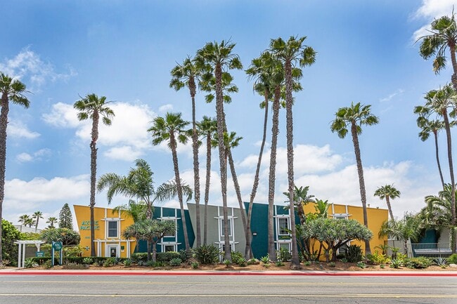 Photo - Aztec Pacific