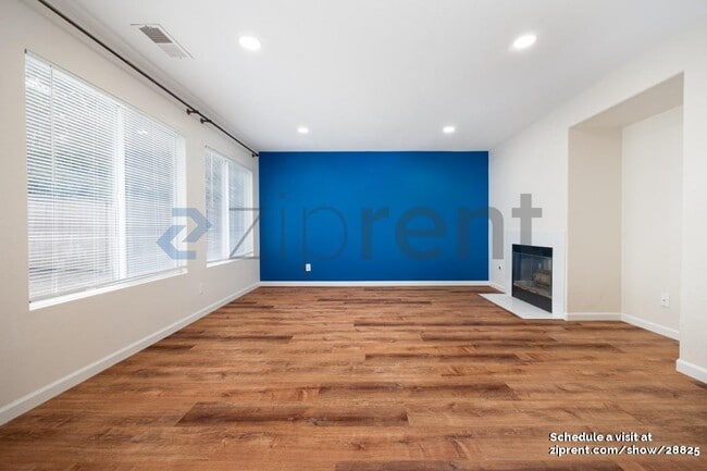 Photo - 4709 Lanai Way