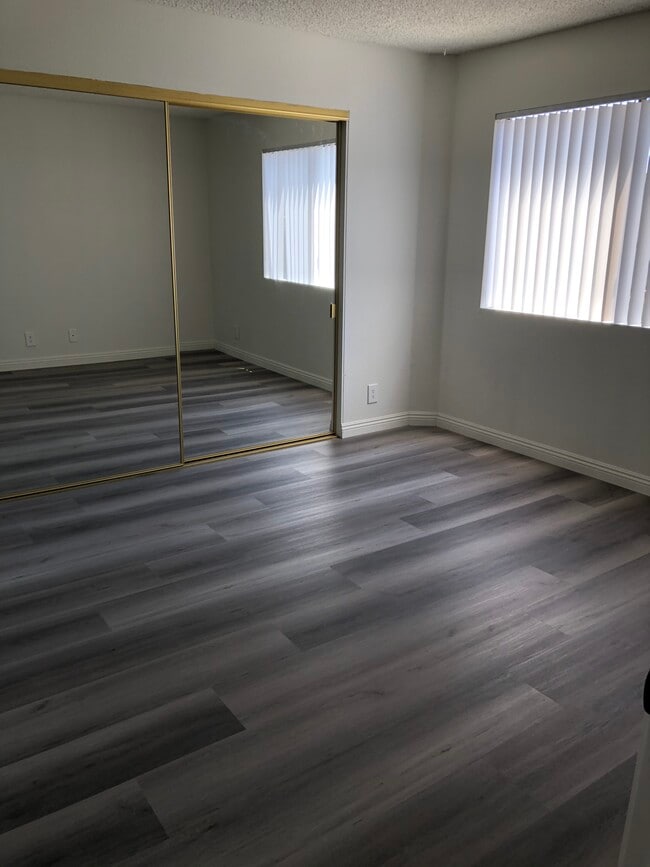 Photo - 1244 N Orange Dr Unit 308