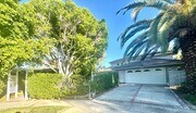 Photo - Elegant 4 bedroom, 3 bath large home locat...