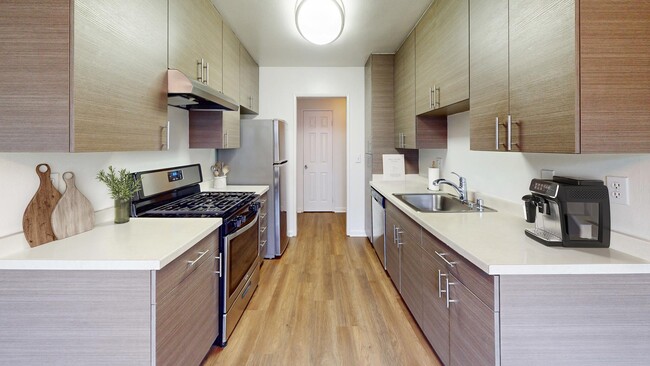 Photo - Huntington Vista