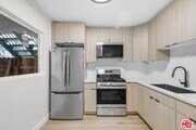 Photo - 1333 Barry Ave Unit 2