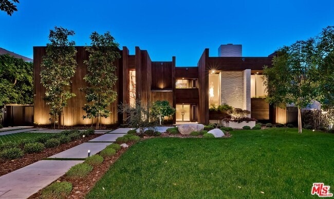 Building Photo - 604 N Alpine Dr Rental