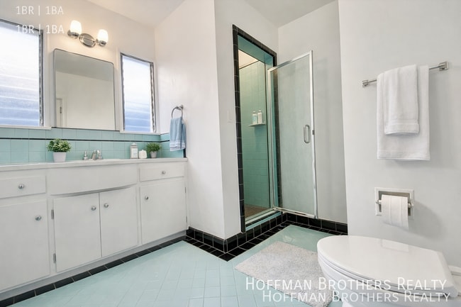 Photo - 1232 Ridgeley Dr Unit 1/2