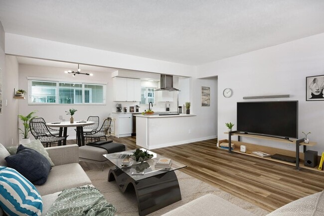 Building Photo - 1305 Amethyst St Unit 1305-B R