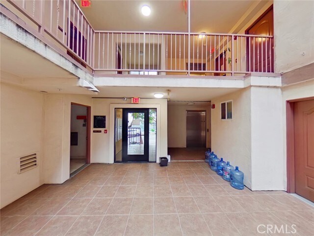 Photo - 700 N Hill Pl Unit 207