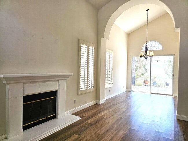 Photo - 23850 Nicole Way