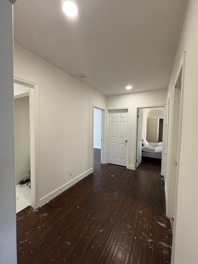 Photo - 619 S Bradfield Ave