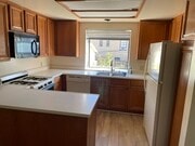 Kitchen - 1847 S Barrington Ave Unit Apartment #1