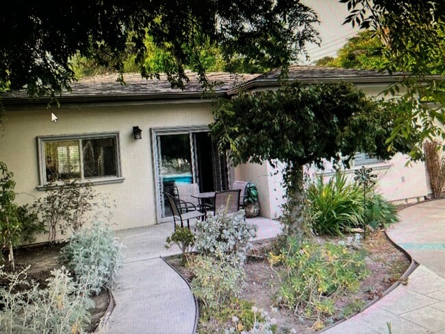 Photo - 5345 Quakertown Ave