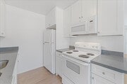 Photo - 5709 Hazeltine Ave Apartment Unit 03