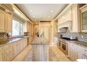 Photo - 1101 S Bundy Dr House