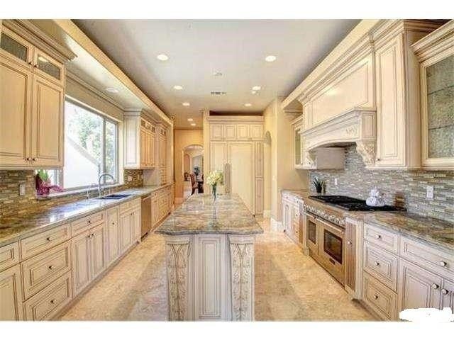 Photo - 1101 S Bundy Dr