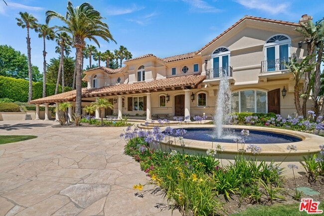 Photo - 7160 Dume Dr