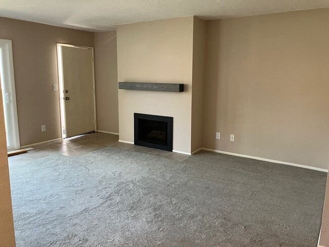 Photo - 6915 Quail Pl Unit West Bluff Hills