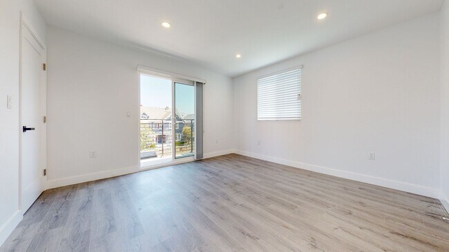 Photo - 1435 Westmoreland Ave Unit 1435