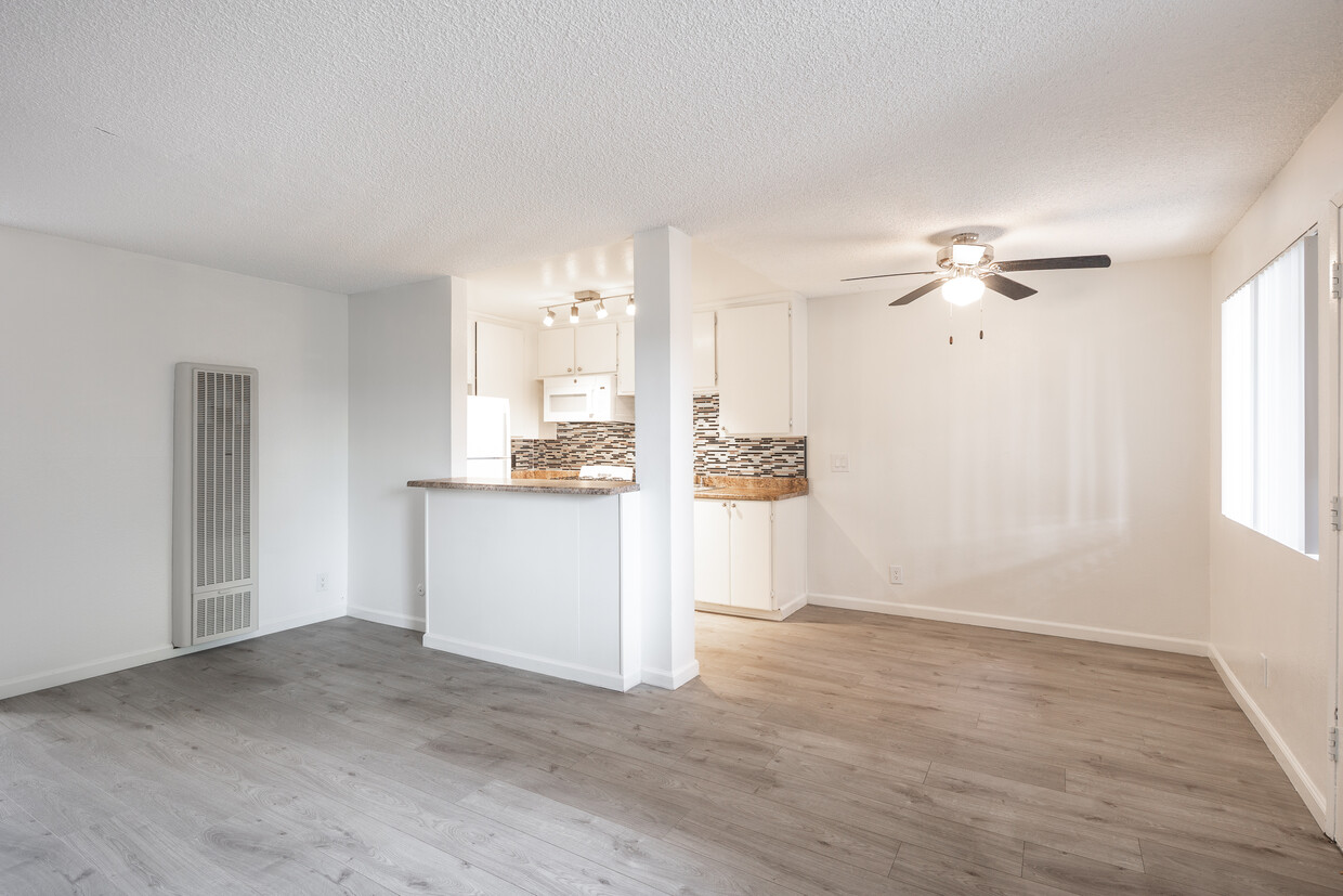 3D Tour - Harbor Verde Apartments Unit 418