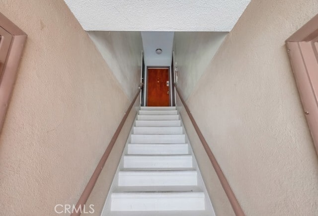 Photo - 930 N Stanley Ave Unit 9