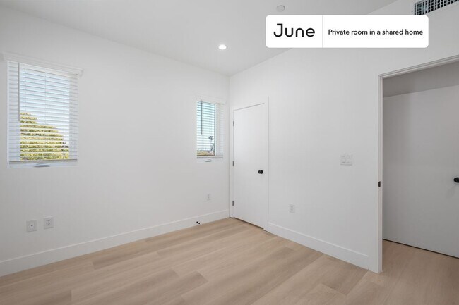 Photo - Room in Shared 4 bed/3 bath home Unit B