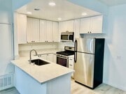 Photo - 515 Lands End Way