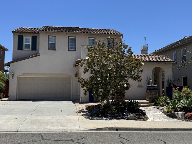 Building Photo - 851 Antilla Way