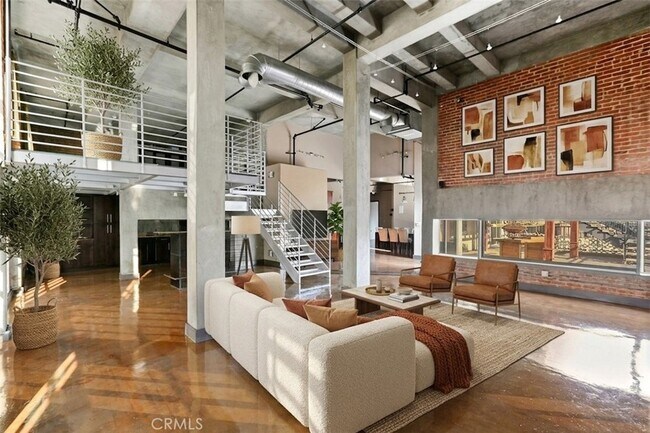Photo - 312 W 5th St Unit 1204