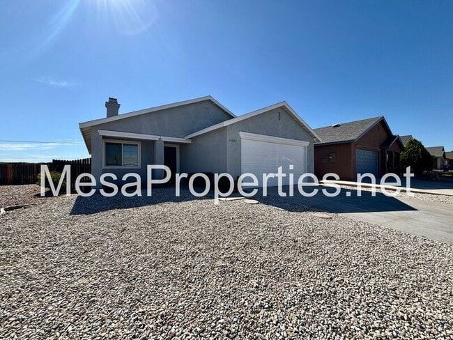 Building Photo - 13539 Merry Oaks St