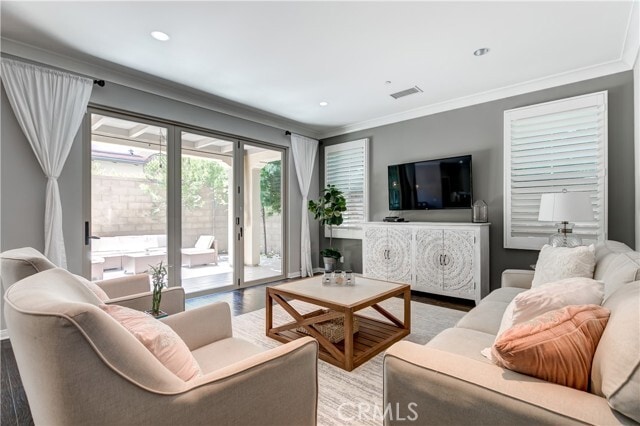 Photo - 72 Cherry Tree