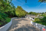 Photo - 15941 Skytop Rd House