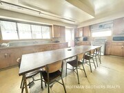 Photo - 933 Grattan St Unit 202