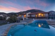 Photo - 1055 Lakeview Dr