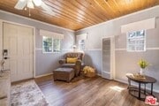 Photo - 320 E Tiger Lily Dr House