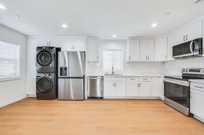 Photo - 4643 Pepperwood Ave Apartment Unit A