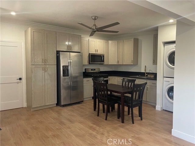 Building Photo - 4433 Los Serranos Blvd