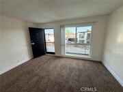 Photo - 931 W 19th St Unit 30