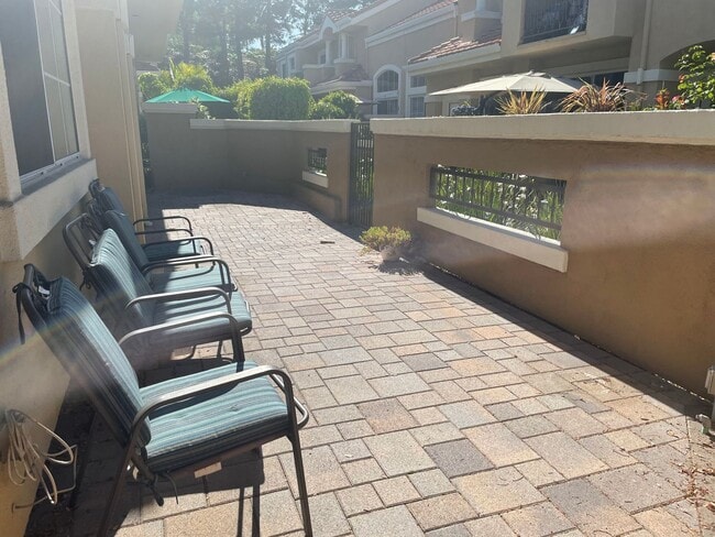 Photo - Spacious 3 Bedroom 2.5 Bathroom in Aliso Viejo