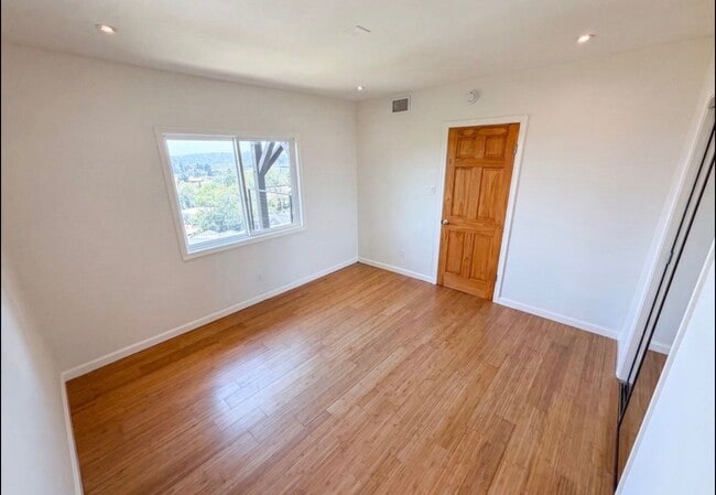 Photo - 180 Waverly Dr